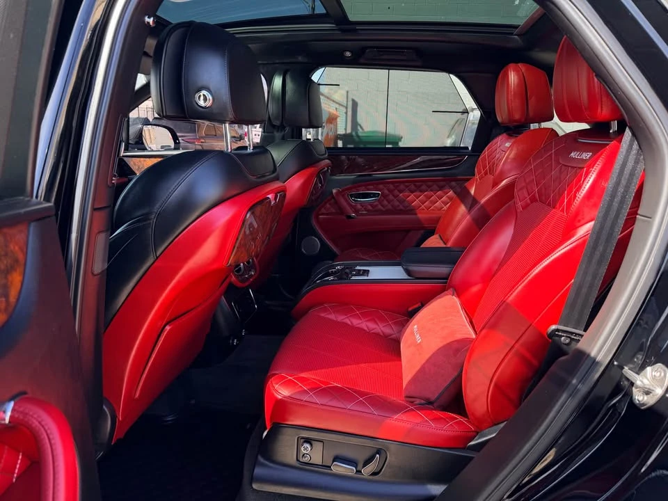 2018 Bentley Bentayga - Image 12 of 19