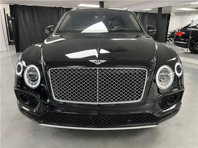 2018 Bentley Bentayga - Image 9 of 19