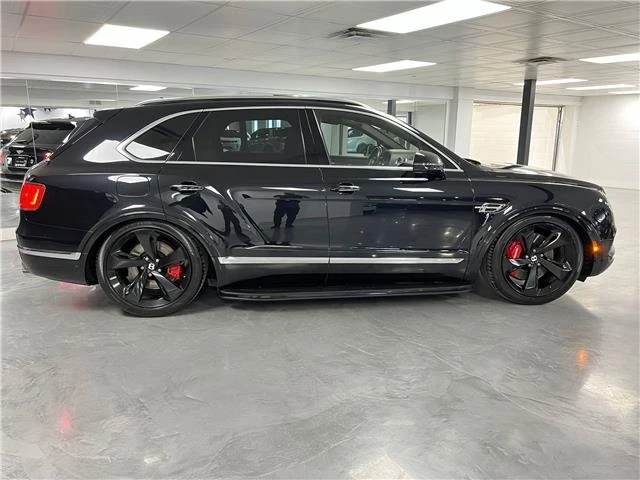 2018 Bentley Bentayga - Image 8 of 20