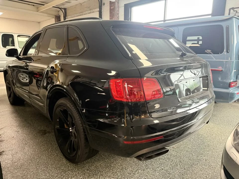 2018 Bentley Bentayga - Image 3 of 11