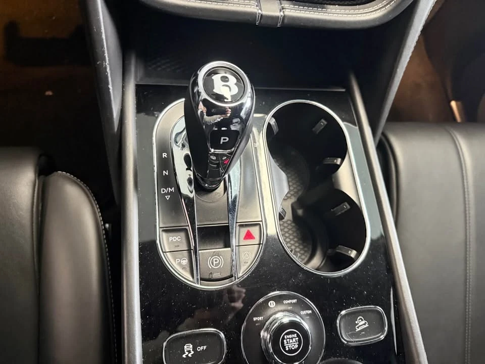 2018 Bentley Bentayga - Image 10 of 11