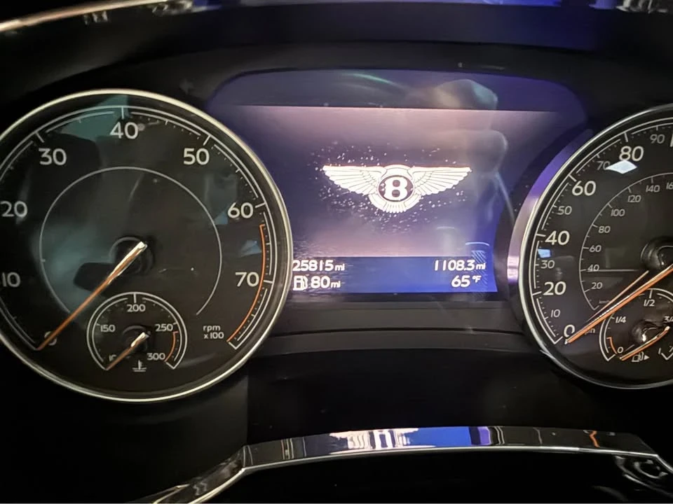 2018 Bentley Bentayga - Image 9 of 11