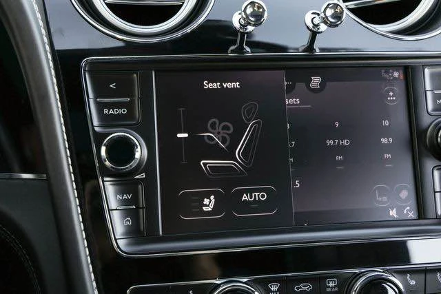 2018 Bentley Bentayga - Image 8 of 20
