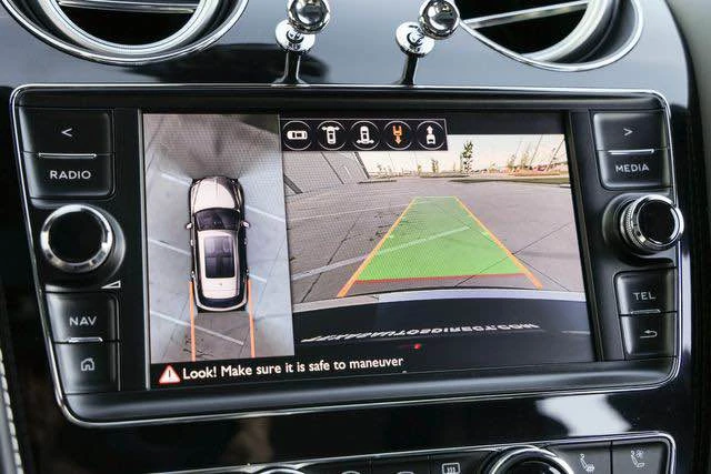 2018 Bentley Bentayga - Image 7 of 20