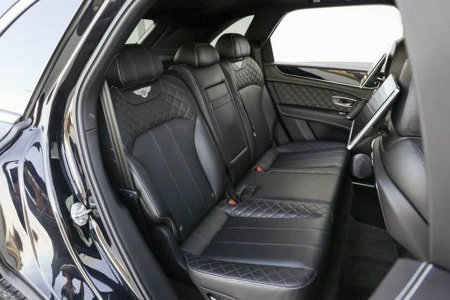 2018 Bentley Bentayga - Image 17 of 20