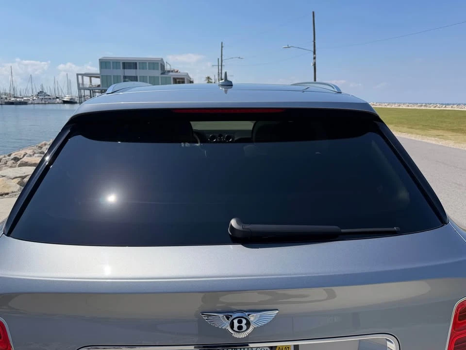 2018 Bentley Bentayga - Image 11 of 20