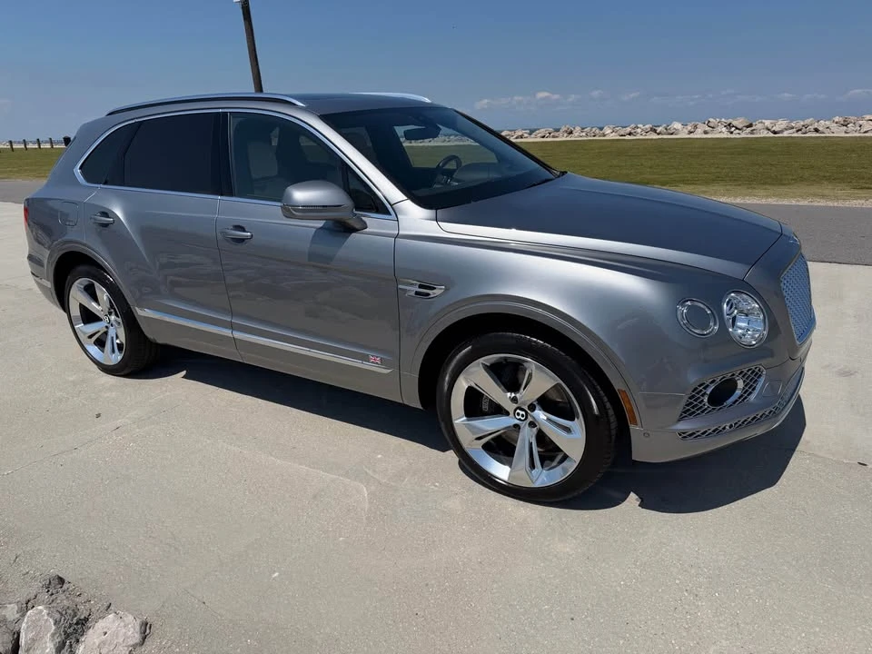 2018 Bentley Bentayga - Image 8 of 20