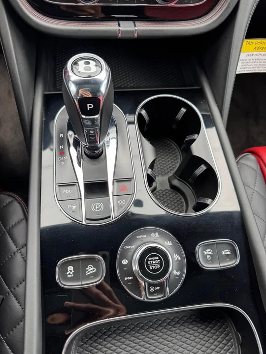 2018 Bentley Bentayga - Image 8 of 8