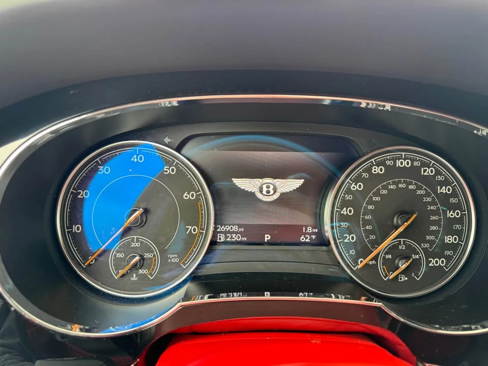 2018 Bentley Bentayga - Image 5 of 8