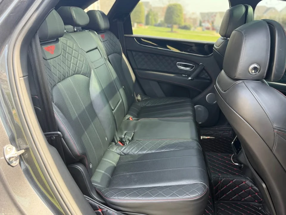 2018 Bentley Bentayga - Image 10 of 15