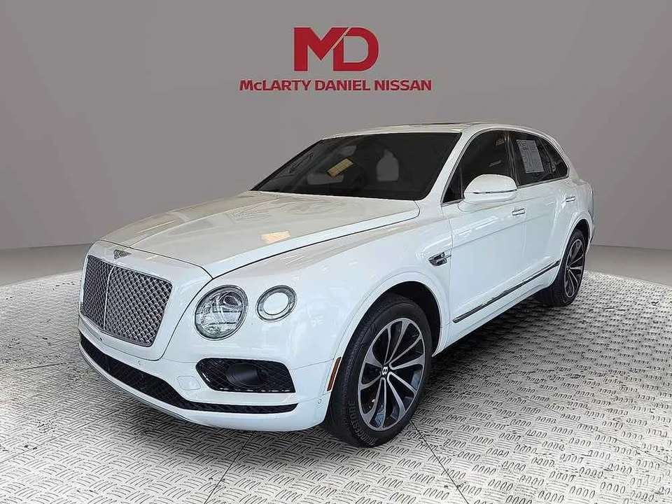 2018 Bentley Bentayga - Image 2 of 20