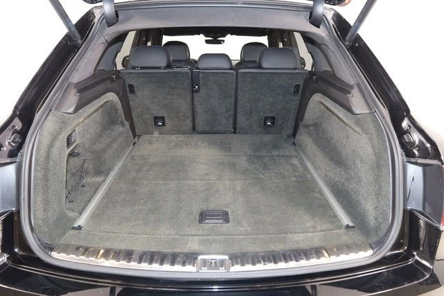 2018 Bentley Bentayga - Image 19 of 20