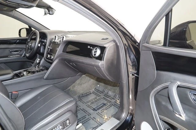 2018 Bentley Bentayga - Image 15 of 20