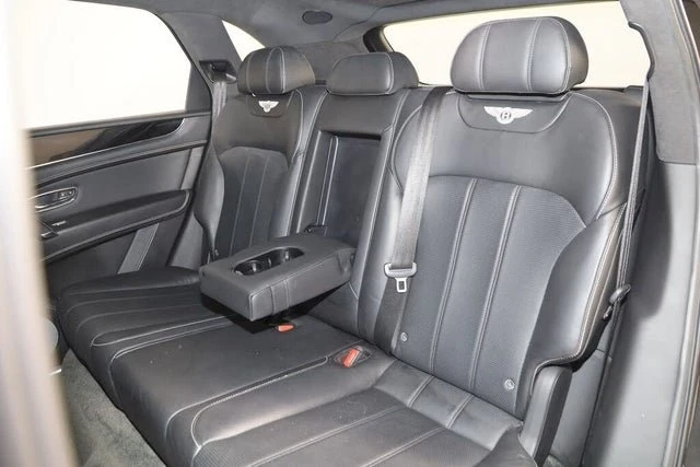 2018 Bentley Bentayga - Image 18 of 20