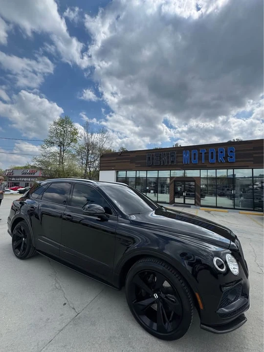 2018 Bentley Bentayga - Image 4 of 11