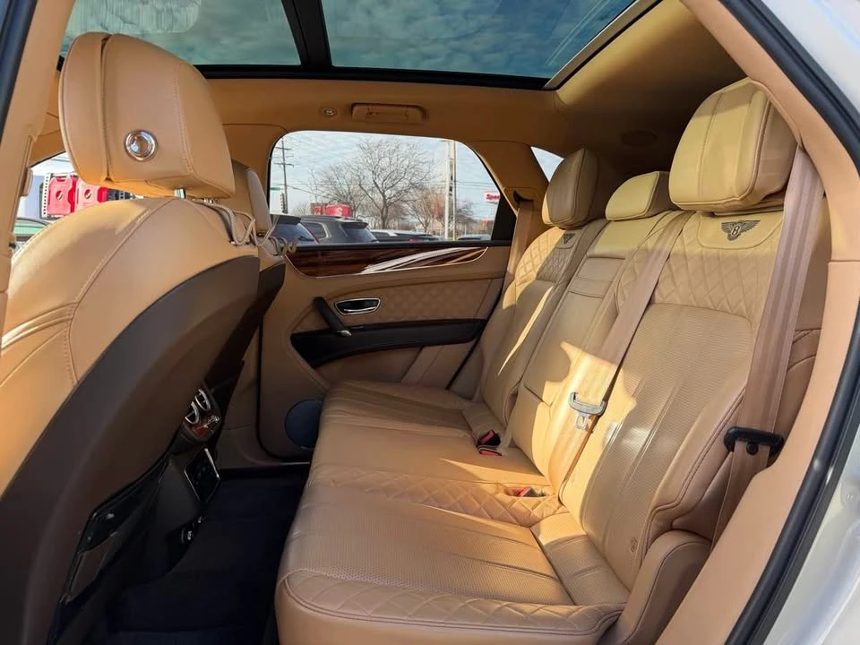 2018 Bentley Bentayga - Image 4 of 20