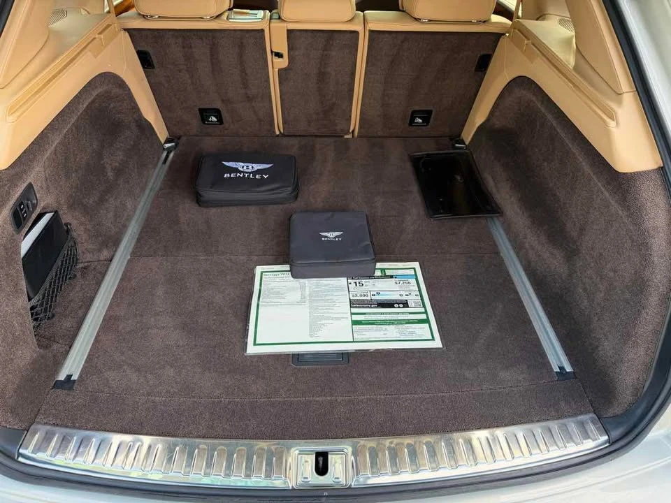 2018 Bentley Bentayga - Image 13 of 20