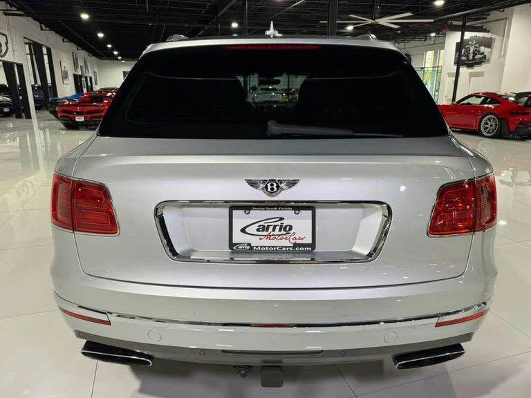 2018 Bentley Bentayga - Image 5 of 15