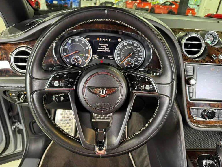 2018 Bentley Bentayga - Image 9 of 15
