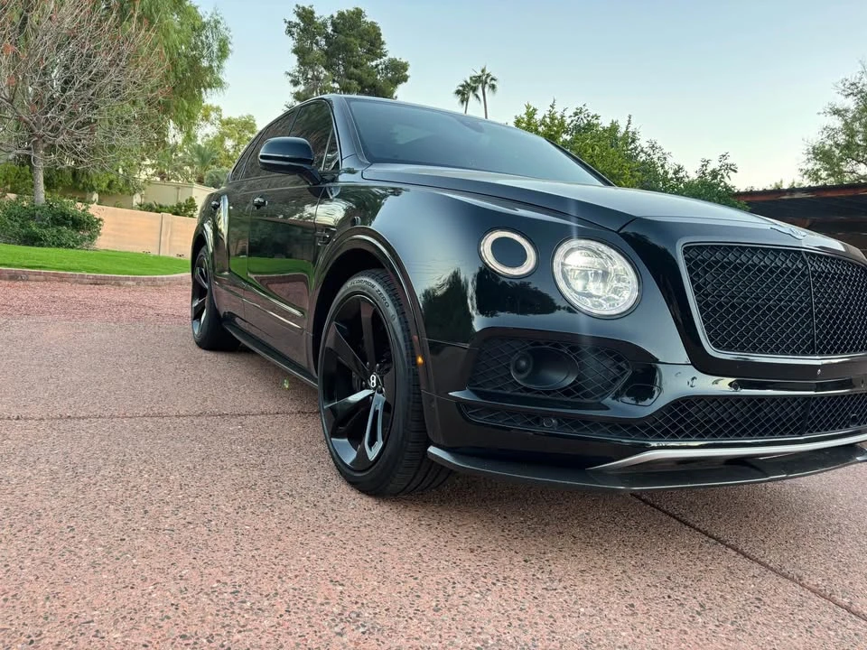 2018 Bentley Bentayga - Image 3 of 5
