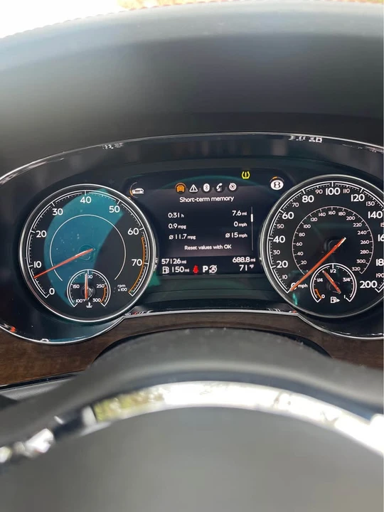 2018 Bentley Bentayga - Image 6 of 6