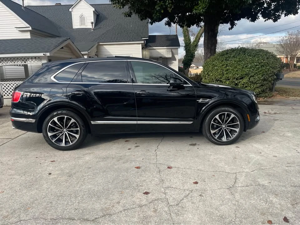 2018 Bentley Bentayga - Image 4 of 6