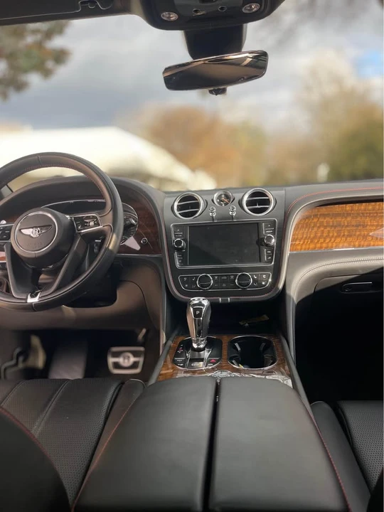 2018 Bentley Bentayga - Image 5 of 6