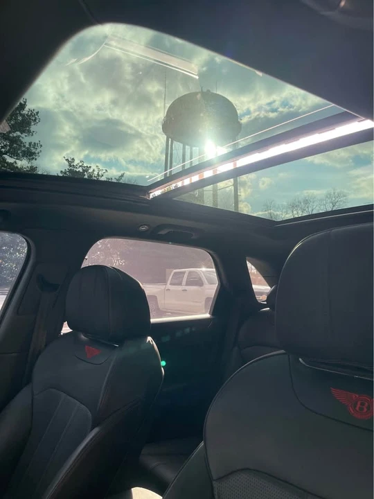 2018 Bentley Bentayga - Image 2 of 6