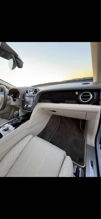 2018 Bentley Bentayga - Image 7 of 11