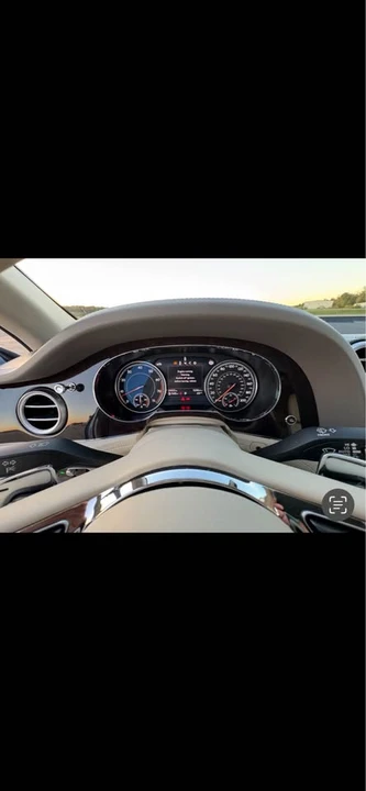 2018 Bentley Bentayga - Image 10 of 11