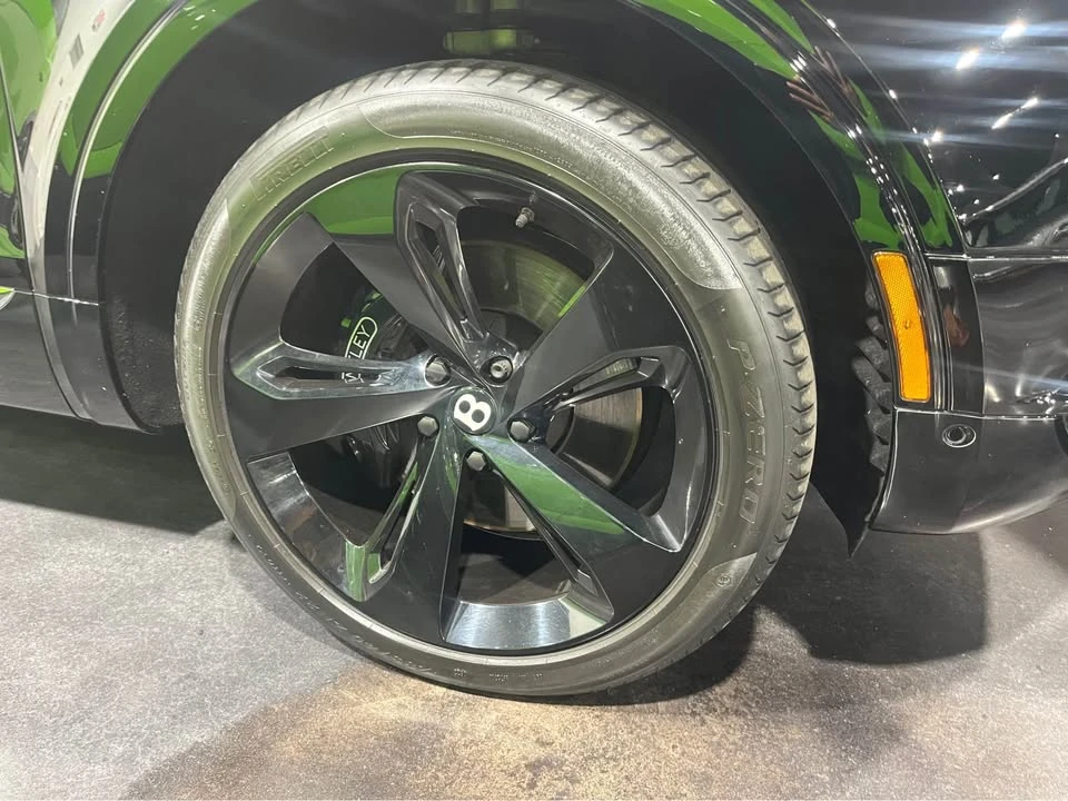 2018 Bentley Bentayga - Image 4 of 9