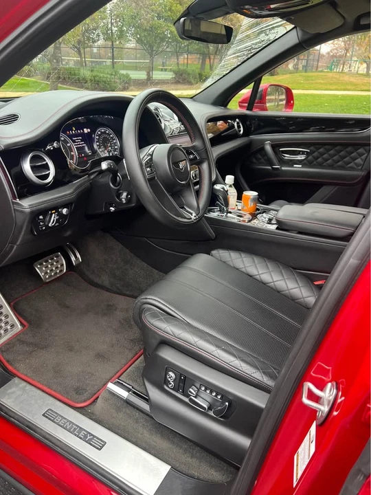 2018 Bentley Bentayga - Image 5 of 16