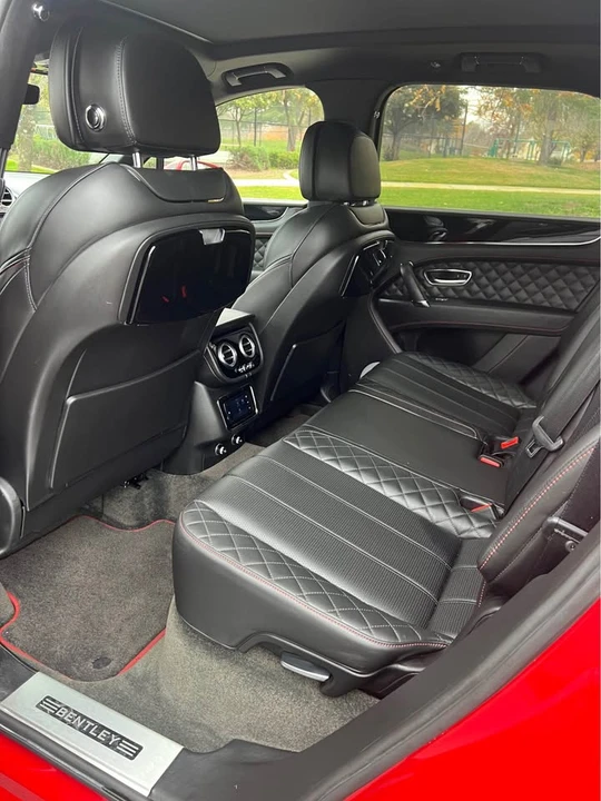 2018 Bentley Bentayga - Image 6 of 16