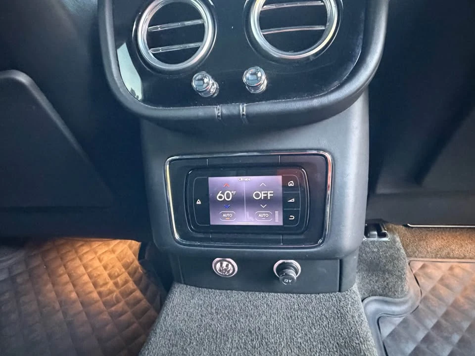 2018 Bentley Bentayga - Image 16 of 19