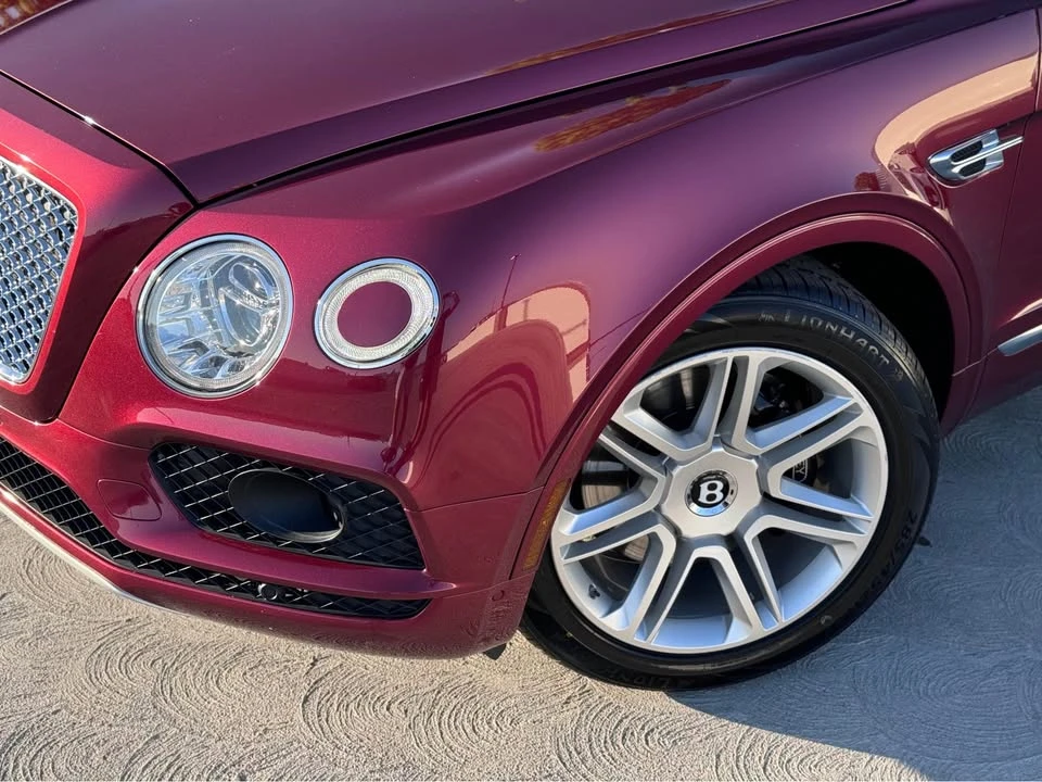 2018 Bentley Bentayga - Image 2 of 20