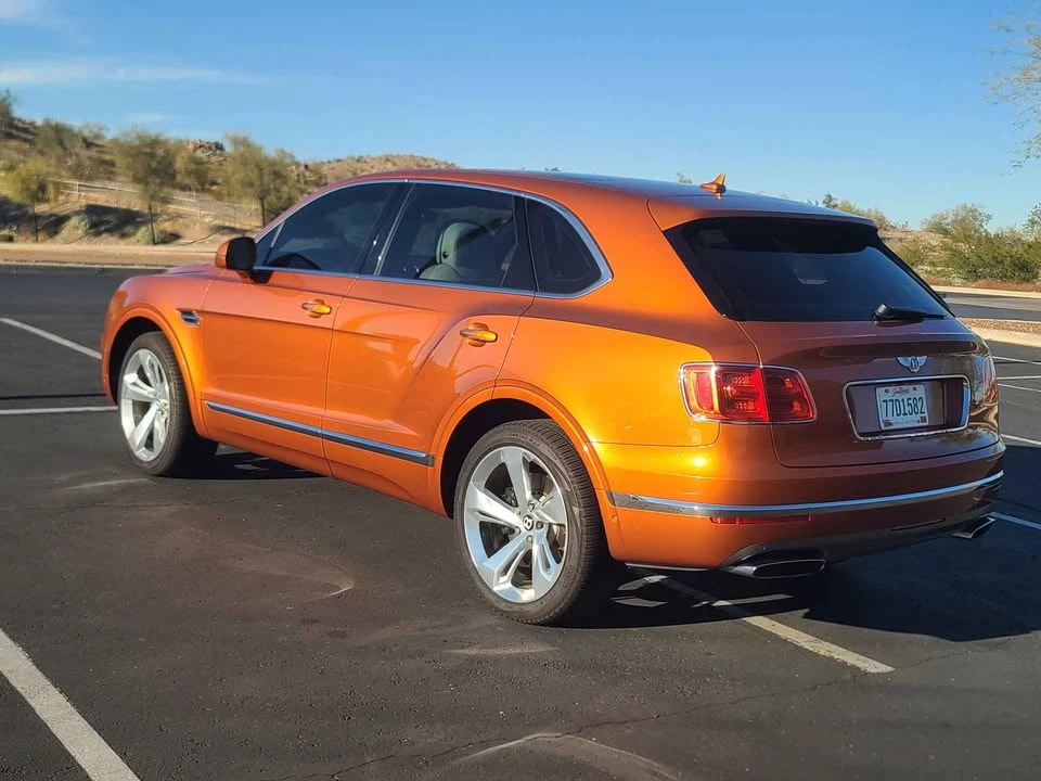 2018 Bentley Bentayga - Image 4 of 17