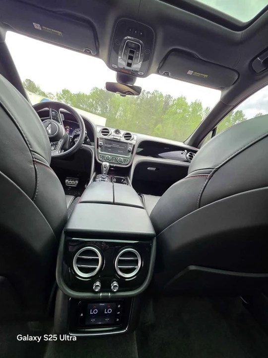 2018 Bentley Bentayga - Image 7 of 14