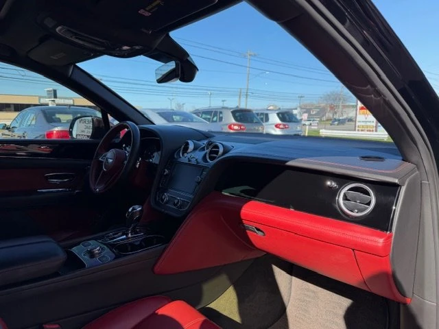 2018 Bentley Bentayga - Image 9 of 20