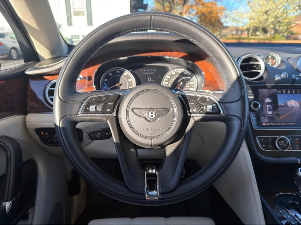 2018 Bentley Bentayga - Image 19 of 20