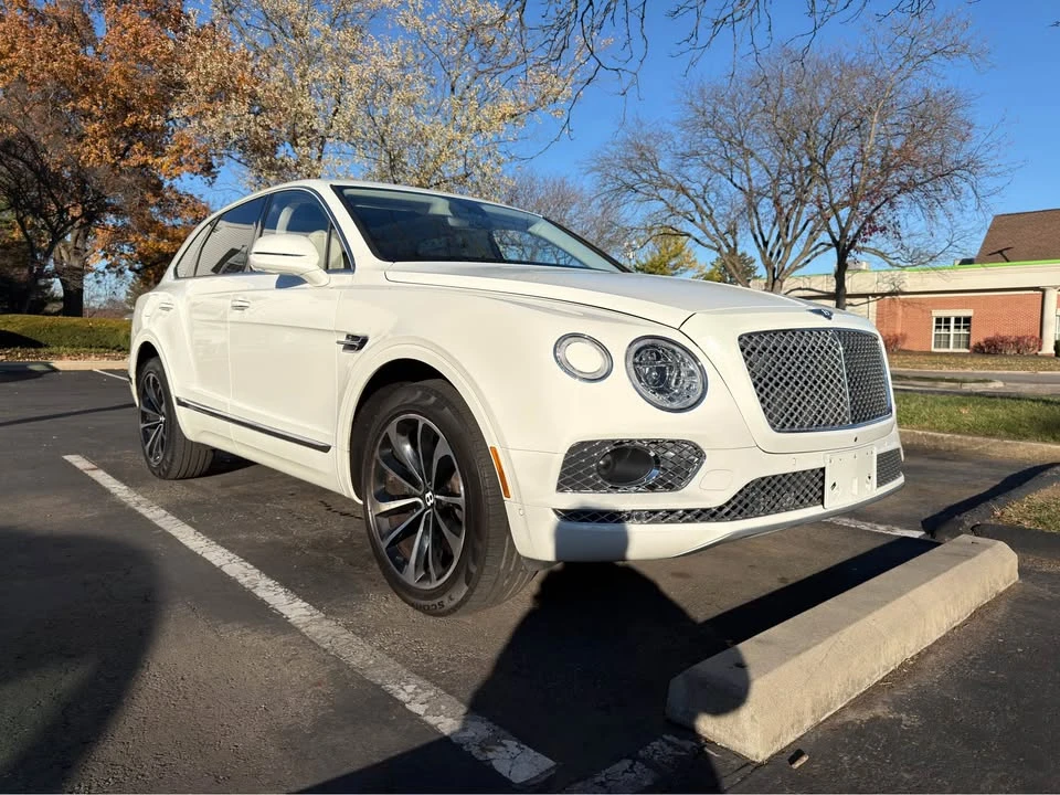2018 Bentley Bentayga - Image 7 of 20