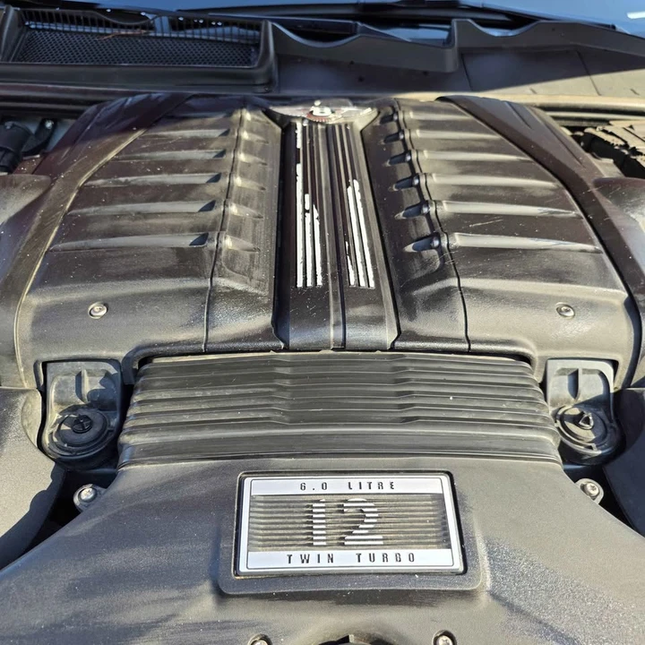 2018 Bentley Bentayga - Image 16 of 17