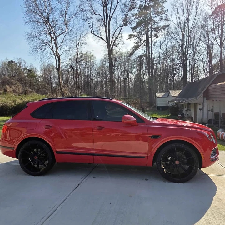 2018 Bentley Bentayga - Image 4 of 17