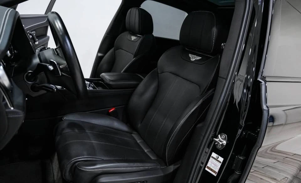 2018 Bentley Bentayga - Image 13 of 20