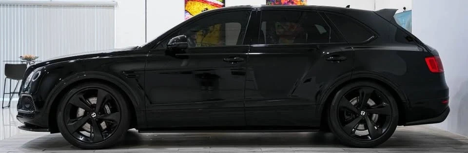 2018 Bentley Bentayga - Image 2 of 20