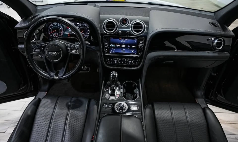 2018 Bentley Bentayga - Image 17 of 20