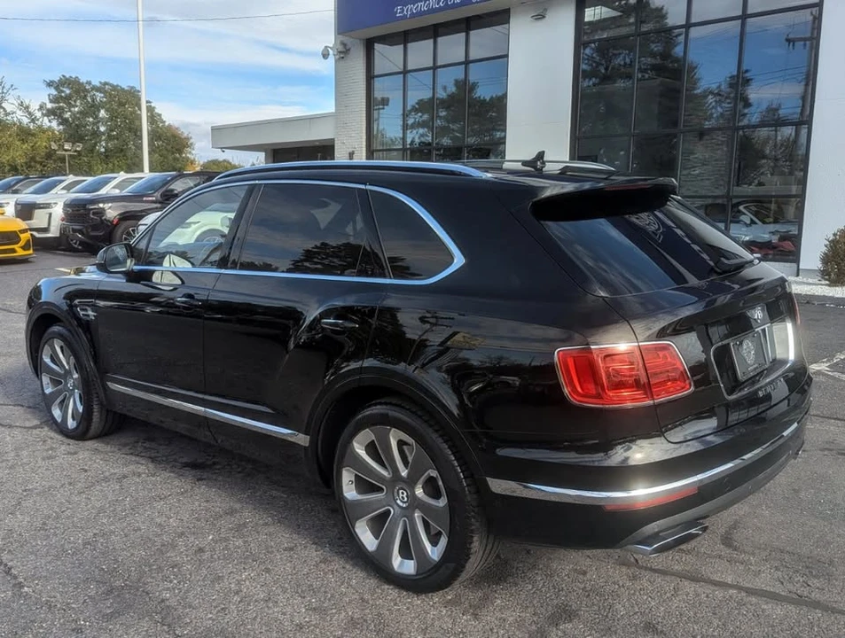 2018 Bentley Bentayga - Image 5 of 9