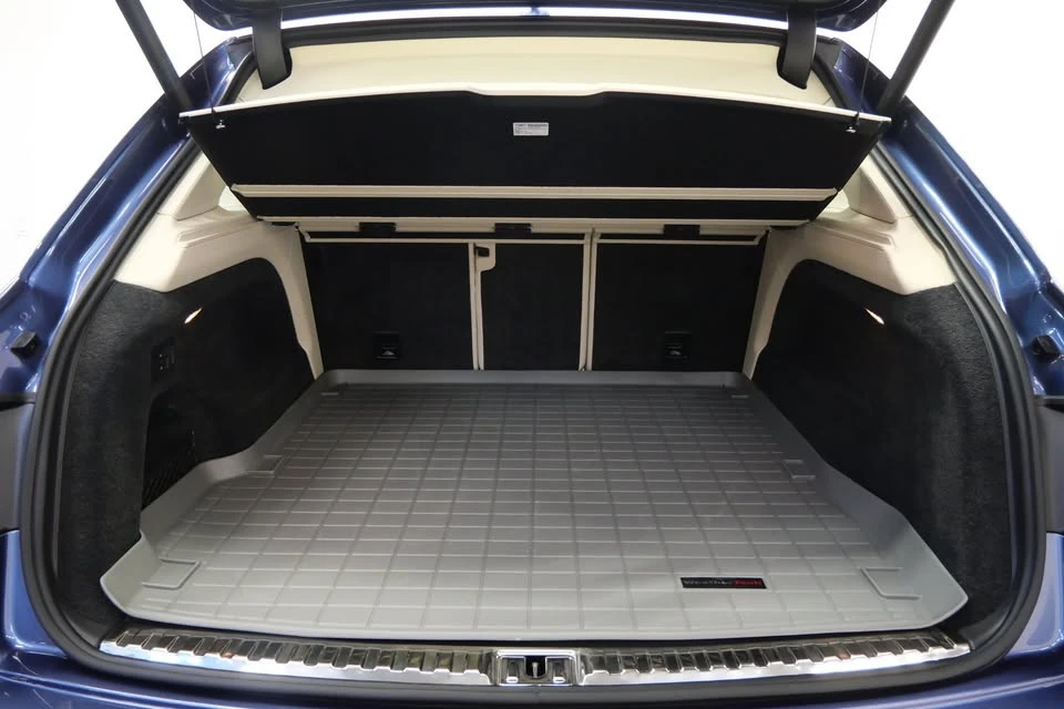 2018 Bentley Bentayga - Image 15 of 15