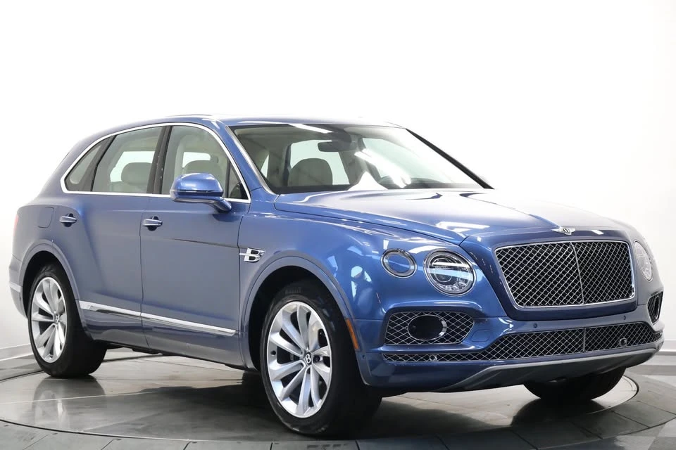 2018 Bentley Bentayga - Image 2 of 15