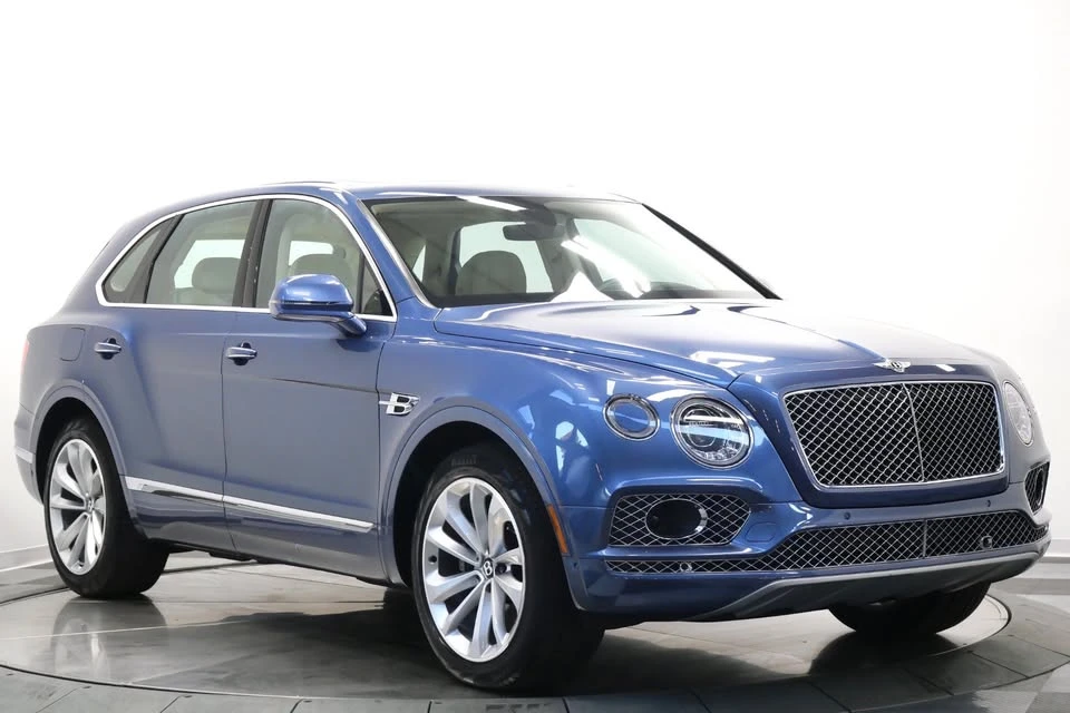 2018 Bentley Bentayga - Image 2 of 19