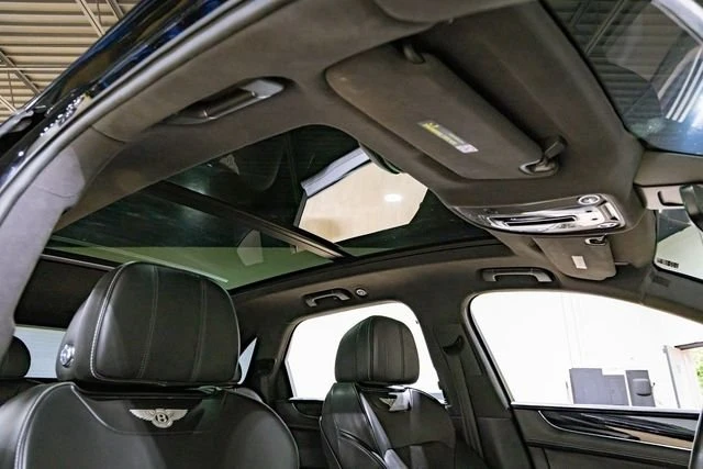 2018 Bentley Bentayga - Image 9 of 13